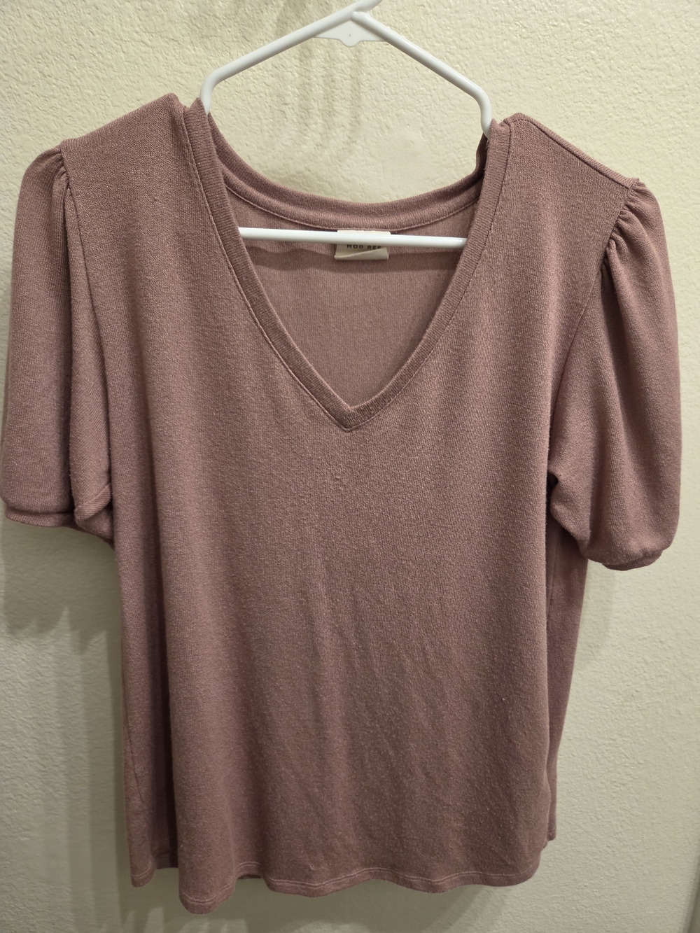 Mod Ref Mauve V-Neck Puff Sleeve Top